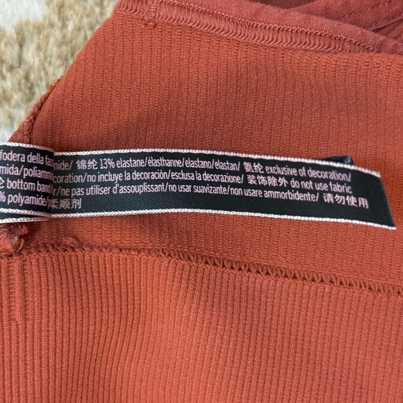 Victoria’s Secret red brown seamless bralette women’s size XS - Picture 9 of 9